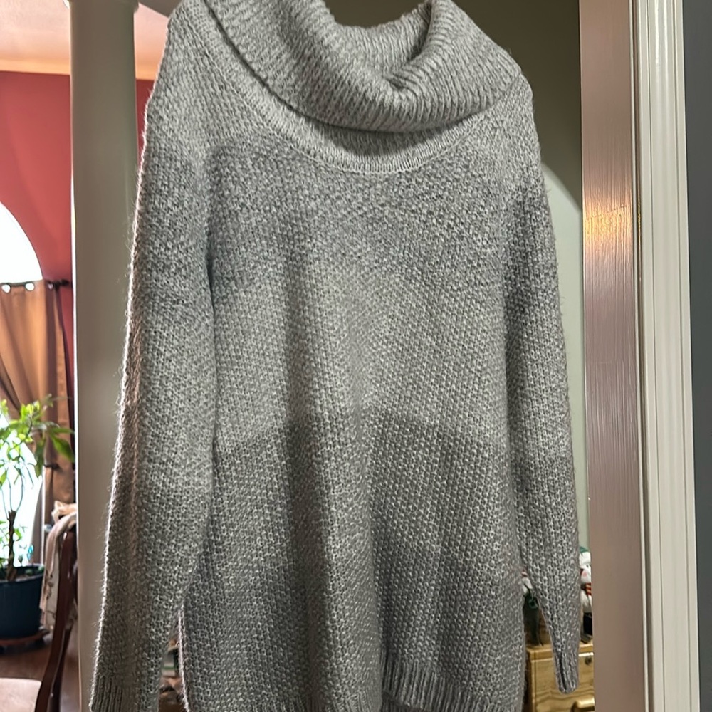 Ladies Calvin Klein turtleneck sweater